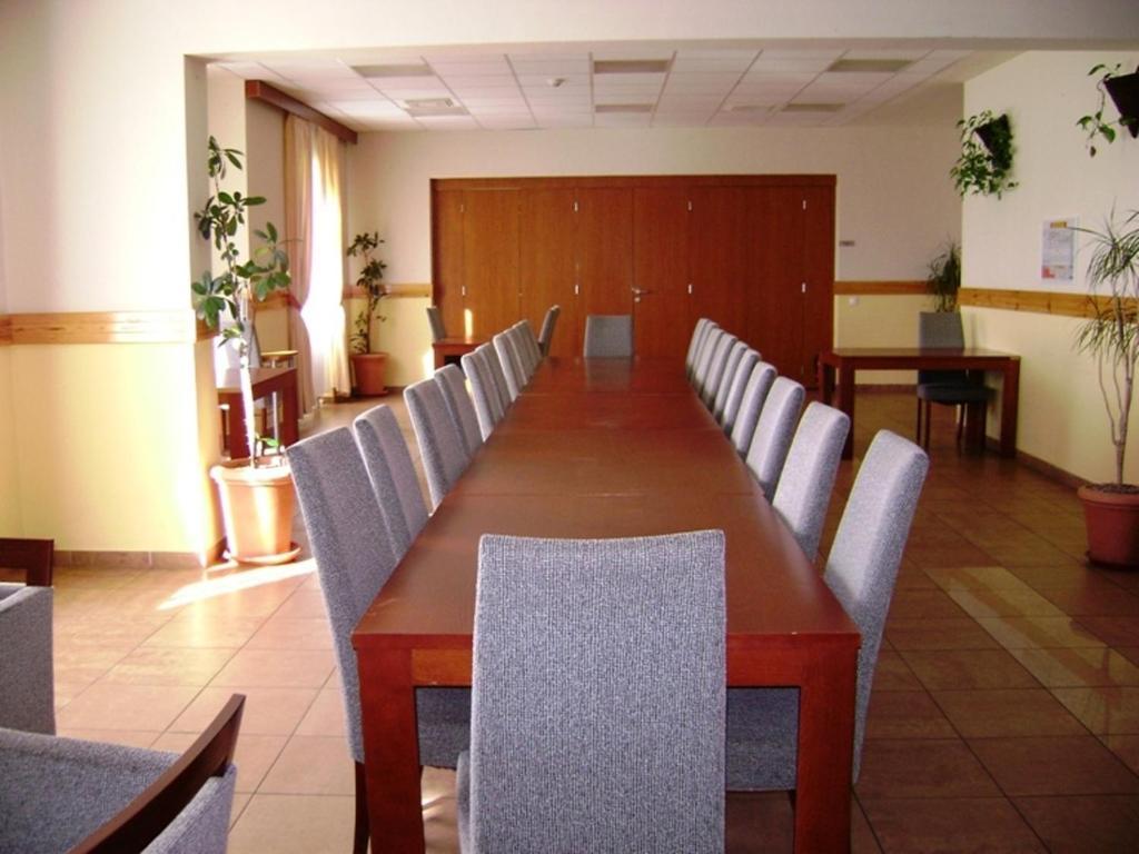 Karoly Robert Diakhotel Gyöngyös Екстериор снимка